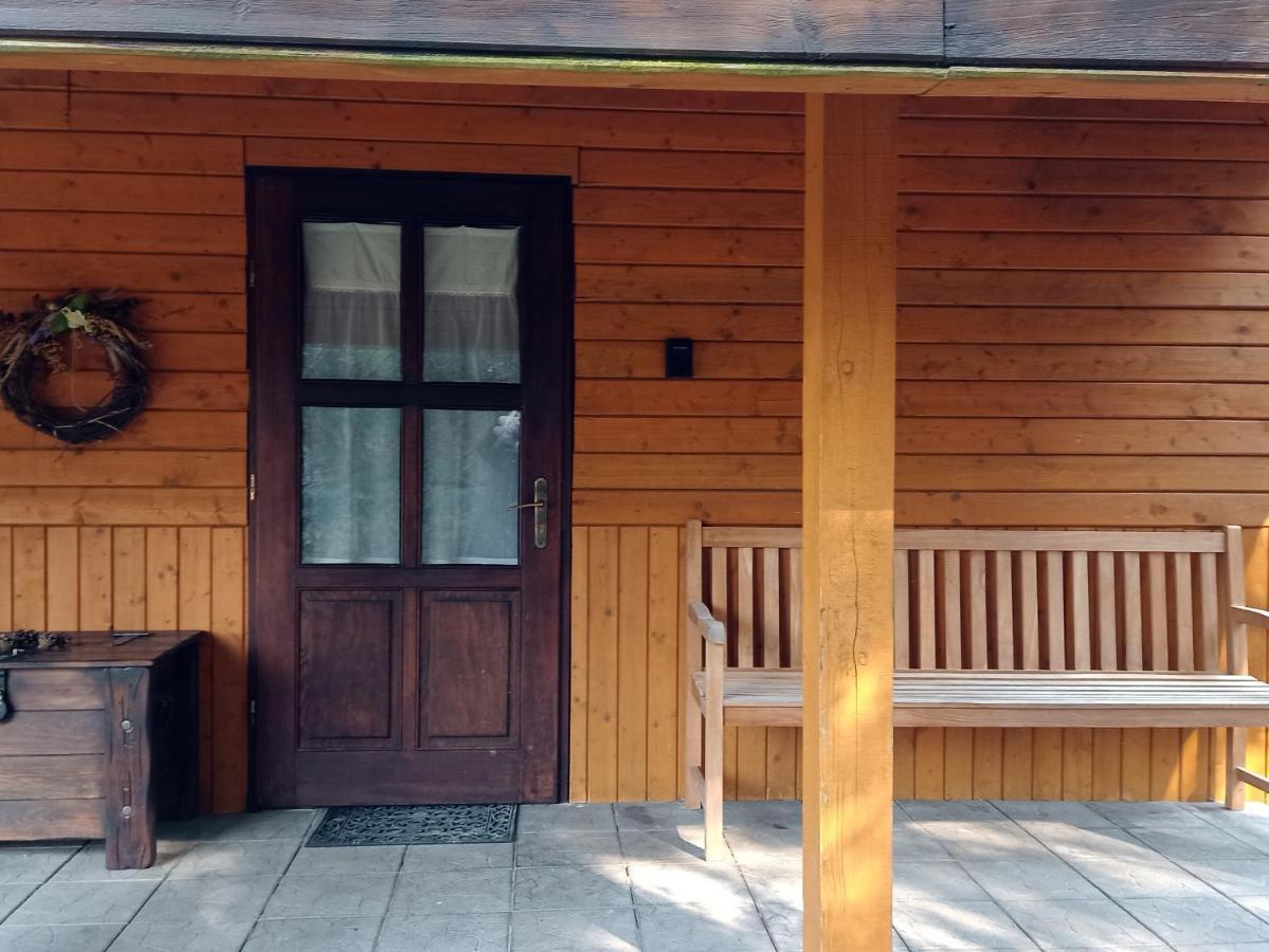 Villa Za Piecem à Guzowy Piec Extérieur photo